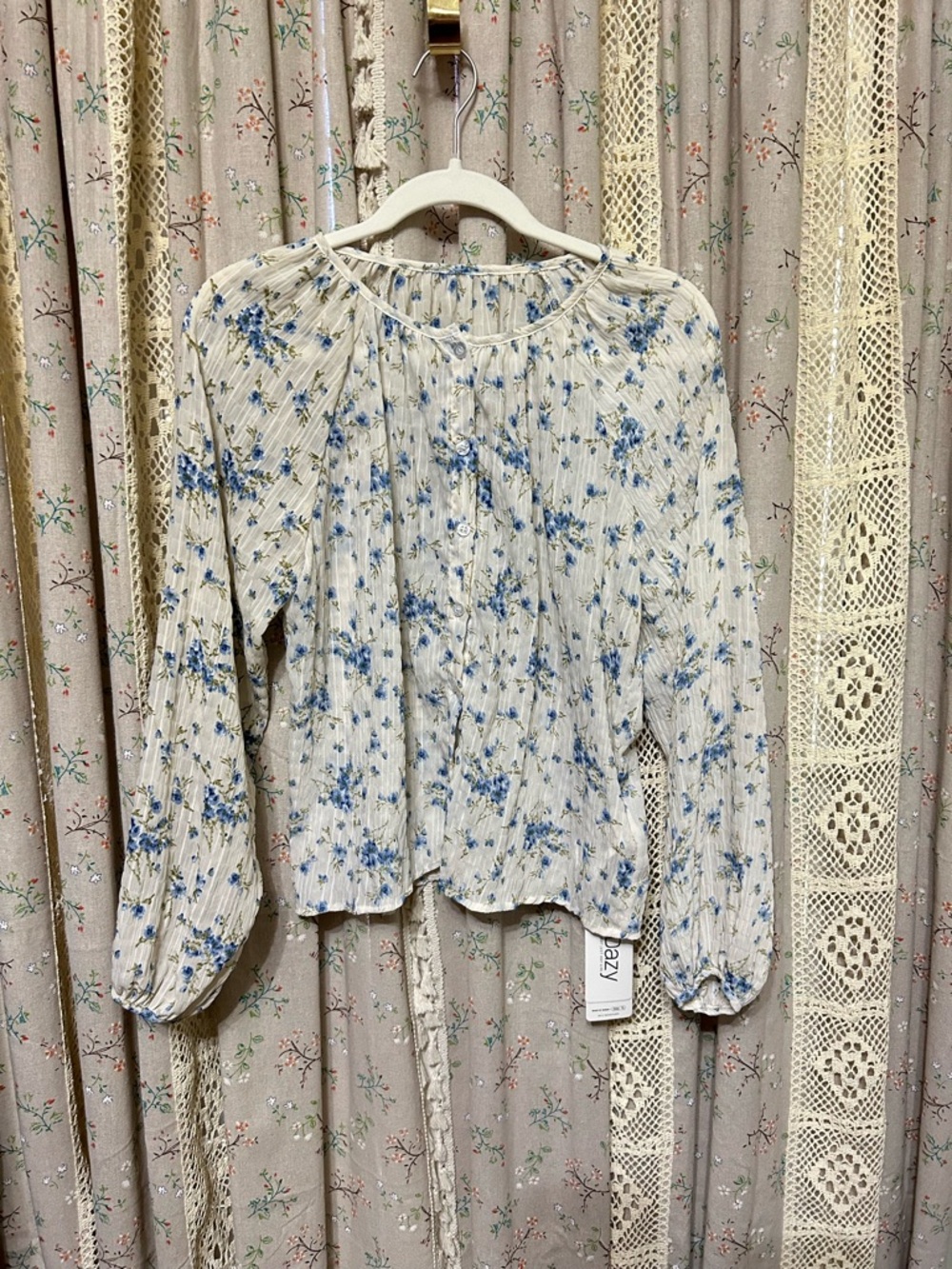 4/$25 Dazy Blue Floral Blouse Size M NWT Cottagecore Peasant Top